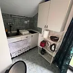 Dolce - 40 M To The Sea & Beach-sleeps 3 *