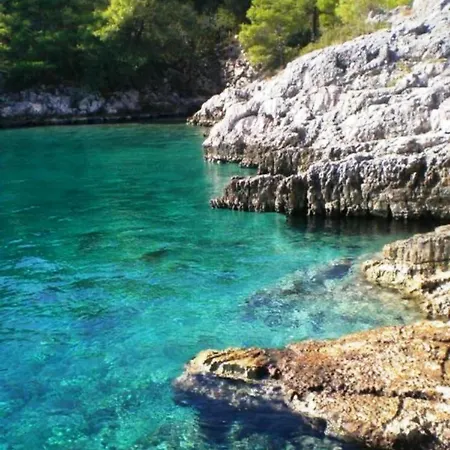Dolce - 40 M To The Sea & Beach-sleeps 3 Daire *