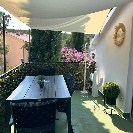 Dolce - 40 M To The Sea & Beach-sleeps 3